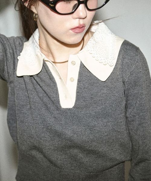 Ezick（エジック）の「2WAY lace collar バイカラーポロニット（ニット/セーター・レディース・ネイビー/チャコール・FREE）」の2枚目の写真