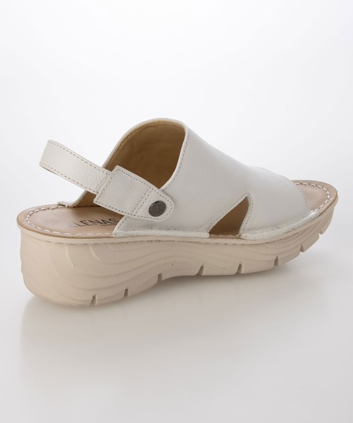 enchanted(エンチャンテッド)の「本革2WAYミュールスリングバックサンダル(サンダル・レディース・レッド/グレイッシュベージュ/ブラック/イエロー/ネイビー/ベージュ/ホワイト/シルバー・3L/L/M/S/LL)」の16枚目の写真