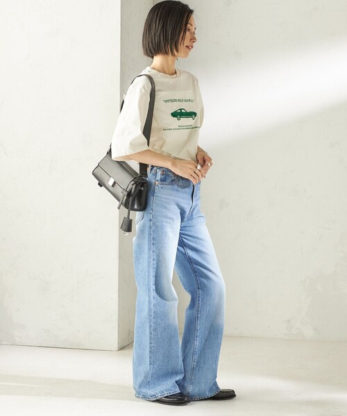 SHIPS(シップス)の「【WEB限定】George Cinq:CYLINDER BAG(ショルダーバッグ・レディース・キャメル/ブラック・ONE SIZE)」の6枚目の写真