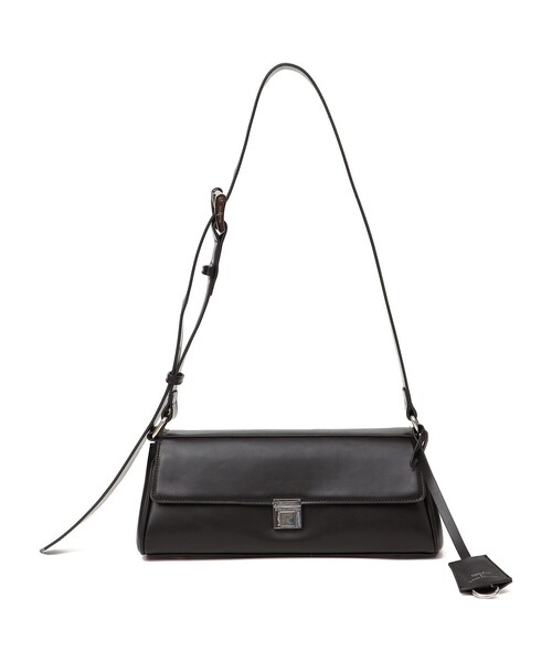 SHIPS(シップス)の「【WEB限定】George Cinq:CYLINDER BAG(ショルダーバッグ・レディース・キャメル/ブラック・ONE SIZE)」の13枚目の写真