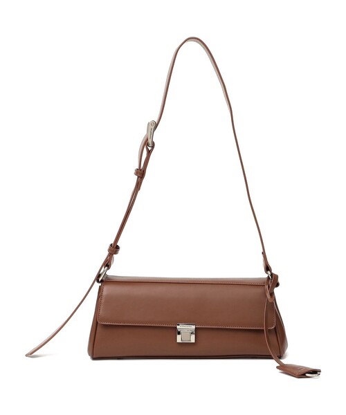 SHIPS(シップス)の「【WEB限定】George Cinq:CYLINDER BAG(ショルダーバッグ・レディース・キャメル/ブラック・ONE SIZE)」の14枚目の写真