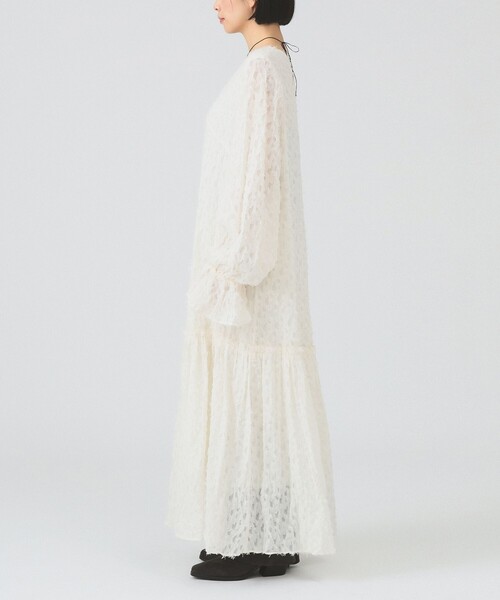 Ray BEAMS(レイビームス)の「フリンジ ジャカード クリンクル ワンピース(ワンピース・レディース・ブラック/ホワイト系その他6・ONE SIZE)」の16枚目の写真