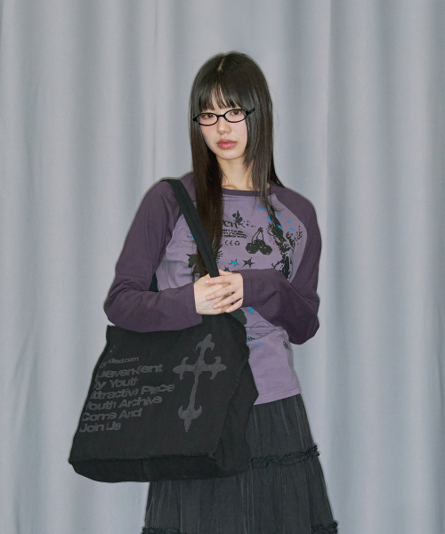 ODD STUDIO（オッドスタジオ）の「ヘブンセントヴィンテージウォッシングショルダーバッグ - ブラック（エコバッグ/サブバッグ・レディース・ブラック・ONE）」の4枚目の写真