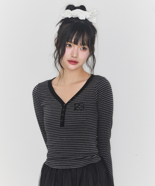ILLIGO（イリゴ）の「129 ベーシックロングスリーブチャコールブラック（Tシャツ/カットソー・レディース・その他・OS）」の5枚目の写真