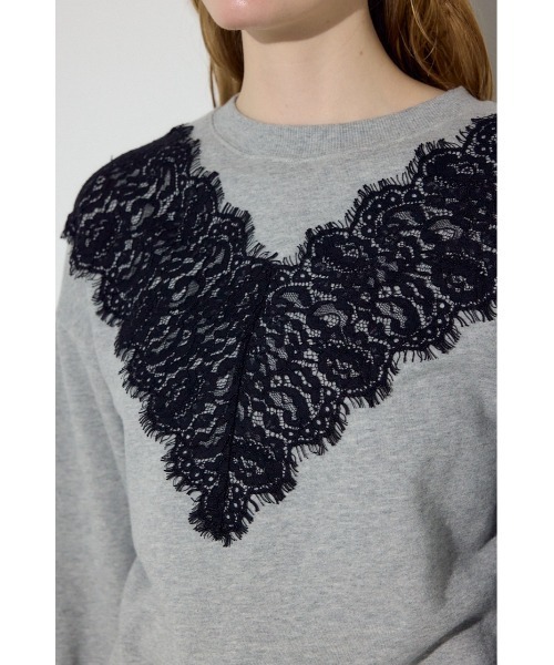 AZUL by moussy(アズールバイマウジー)の「バイカラーレースクルーネックスウェット(スウェット・レディース・ピンク/ブラウン/杢グレー・FREE)」の11枚目の写真