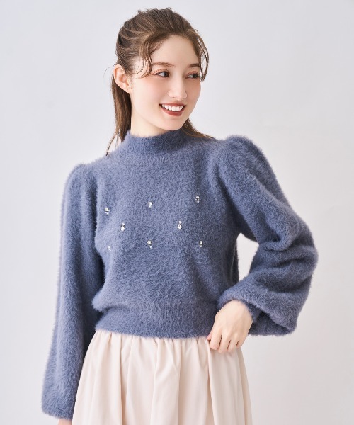 SWINGLE（スウィングル）の「ビジューハイネックシャギーニット（ニット/セーター・レディース・オフホワイト/ライトグレー/グリーン/ピンク・FREE）」の2枚目の写真