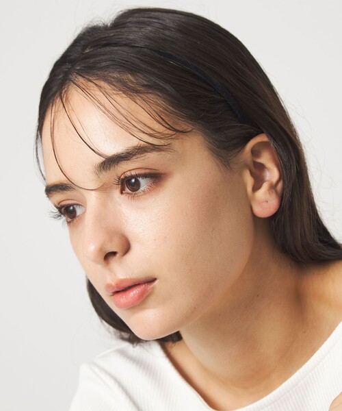 green label relaxing（グリーンレーベルリラクシング）の「【WEB限定】スリム カチューシャ（カチューシャ・レディース・ブラック・FREE）」の2枚目の写真