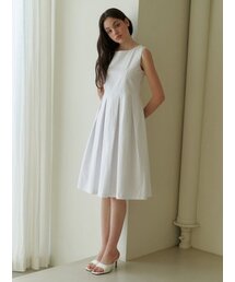 Basic cotton pleats dress - white