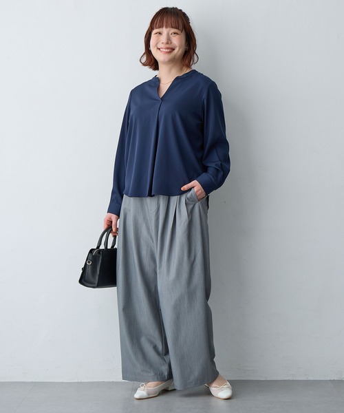 anyfee(エニフィー)の「【anyfee/大きいサイズ】とろみスキッパーブラウスチュニック (2026SS)(シャツ/ブラウス・レディース・サックスブルー/オフホワイト/ネイビー・LL/3L/4L/5L)」の6枚目の写真