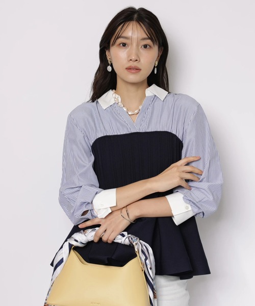 JUSGLITTY(ジャスグリッティー)の「シャツレイヤードライクニット(ニット/セーター・レディース・ストライプ・2)」の4枚目の写真