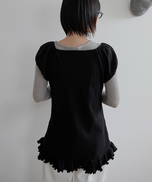 UNE MANSION(ユヌマンション)の「【2026SS新作アイテム】【UNE ORIGINAL】フロントシャーリングパフスリーブフリルミニワンピース(Tシャツ/カットソー・レディース・グレー/ベージュ/ブラック・FREE)」の12枚目の写真