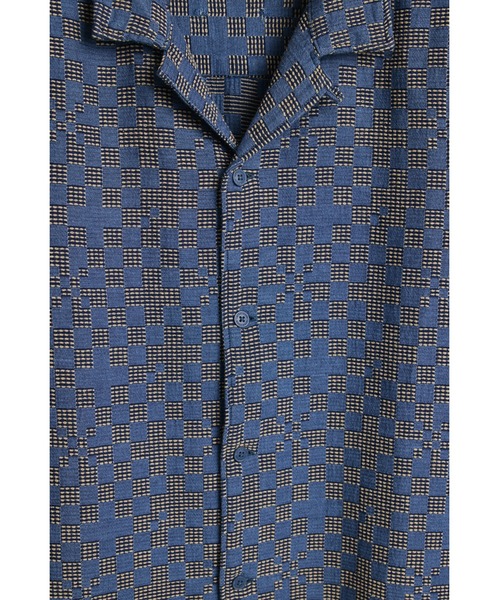 Desigual(デシグアル)の「ジャカード総柄 オープンカラー 半袖シャツ(シャツ/ブラウス・メンズ・ブルー・S/M/XL/L)」の2枚目の写真