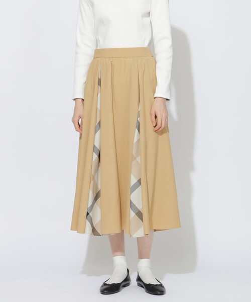 CB CRESTBRIDGE（シービークレストブリッジ）の「パーシャルチェックタイプライタースカート（スカート・レディース・ベージュ系その他/ブラック・S/M）」の2枚目の写真