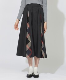 CB CRESTBRIDGE（シービークレストブリッジ）の「パーシャルチェックタイプライタースカート（スカート）」