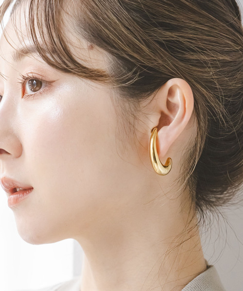 in mood(インムード)の「in mood/インムード CRESCENT pierce(ピアス(両耳用)・レディース・シルバー/ゴールド・FREE)」の2枚目の写真