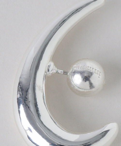 in mood(インムード)の「in mood/インムード CRESCENT pierce(ピアス(両耳用)・レディース・シルバー/ゴールド・FREE)」の11枚目の写真