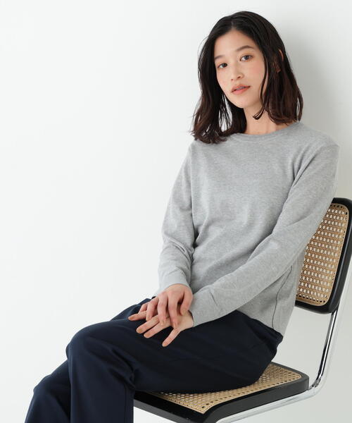 human woman（ヒューマンウーマン）の「◆【ウォッシャブル】ネックダブルプルオーバーニット（ニット/セーター・レディース・グリーン/グレー/ネイビー・MEDIUM）」の2枚目の写真