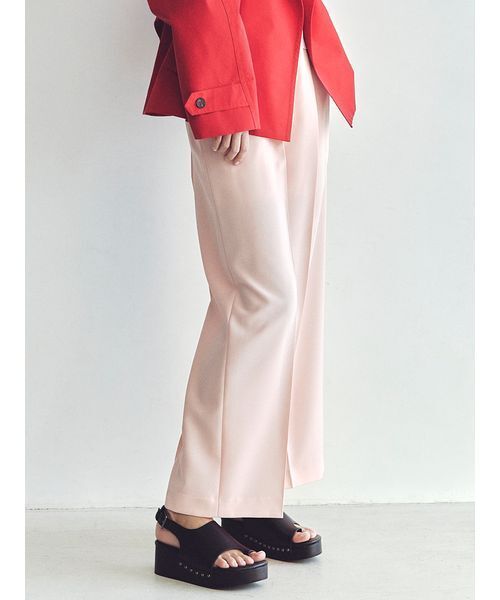 Mila Owen（ミラオーウェン）の「センタープレスイージーパンツ（その他パンツ・レディース・アイボリー/チャコールグレー/モカ/ピンク・00/1/0）」の4枚目の写真