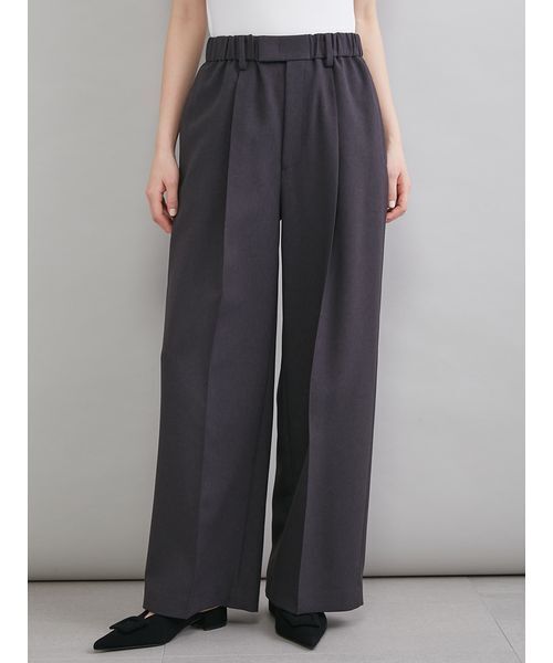 Mila Owen（ミラオーウェン）の「センタープレスイージーパンツ（その他パンツ・レディース・アイボリー/チャコールグレー/モカ/ピンク・00/1/0）」の2枚目の写真