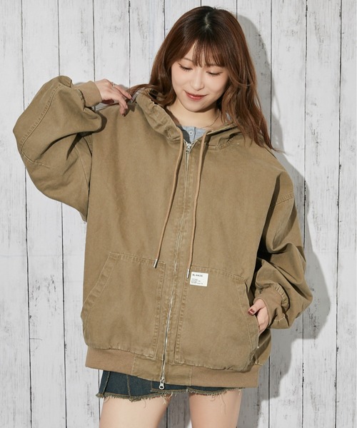 GORGE（ゴージ）の「《ツイル素材×ビッグフード》フード付きZIPジャケット／秋冬春／全3色（その他アウター・レディース・ピンク/キャメル/チャコール・F）」の4枚目の写真