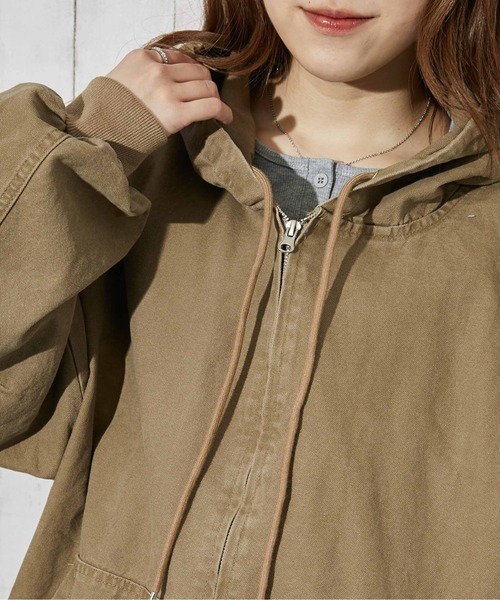 GORGE（ゴージ）の「《ツイル素材×ビッグフード》フード付きZIPジャケット／秋冬春／全3色（その他アウター・レディース・ピンク/キャメル/チャコール・F）」の5枚目の写真