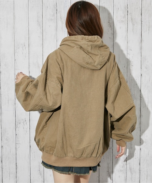 GORGE（ゴージ）の「《ツイル素材×ビッグフード》フード付きZIPジャケット／秋冬春／全3色（その他アウター・レディース・ピンク/キャメル/チャコール・F）」の8枚目の写真