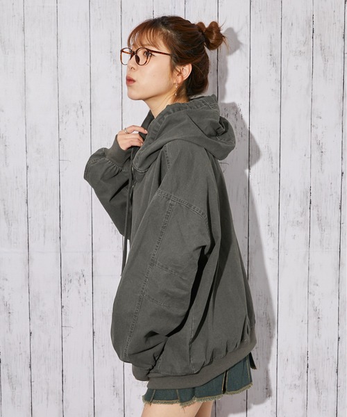 GORGE（ゴージ）の「《ツイル素材×ビッグフード》フード付きZIPジャケット／秋冬春／全3色（その他アウター・レディース・ピンク/キャメル/チャコール・F）」の12枚目の写真