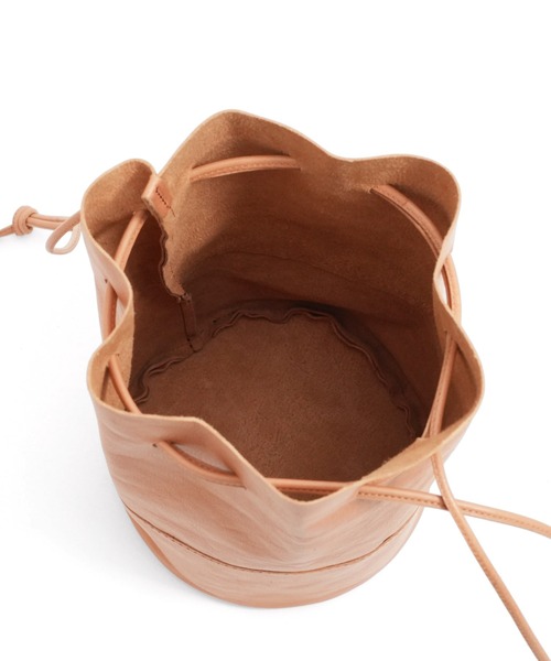STANDARD SUPPLY（スタンダードサプライ）の「アーツアンドクラフツ / HORSE LEATHER ホースレザー / DRAW STRINGS POUCH M ドローストリングポーチM（ハンドバッグ・レディース・チョコ/ブラック/タン・FREE）」の5枚目の写真