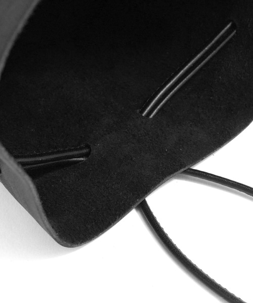 STANDARD SUPPLY（スタンダードサプライ）の「アーツアンドクラフツ / HORSE LEATHER ホースレザー / DRAW STRINGS POUCH M ドローストリングポーチM（ハンドバッグ・レディース・チョコ/ブラック/タン・FREE）」の10枚目の写真