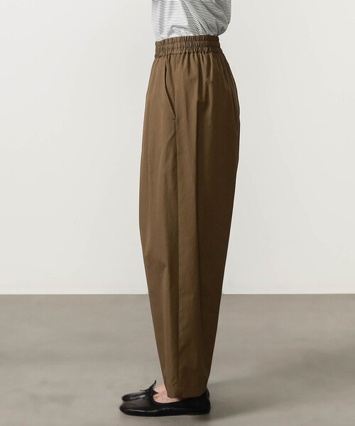 nicholson&nicholson（ニコルソンアンドニコルソン）の「nicholson & nicholson | 〈別注〉ワイドドローコードパンツ WOMEN（その他パンツ・レディース・オリーブ/ネイビー・38）」の15枚目の写真