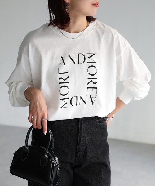 Riberry(リベリー)の「【イージーケア】スクエアロゴプリントロンT(Tシャツ/カットソー・レディース・ホワイト×ブラック/ホワイト×シルバー/グレー系・FREE)」の4枚目の写真