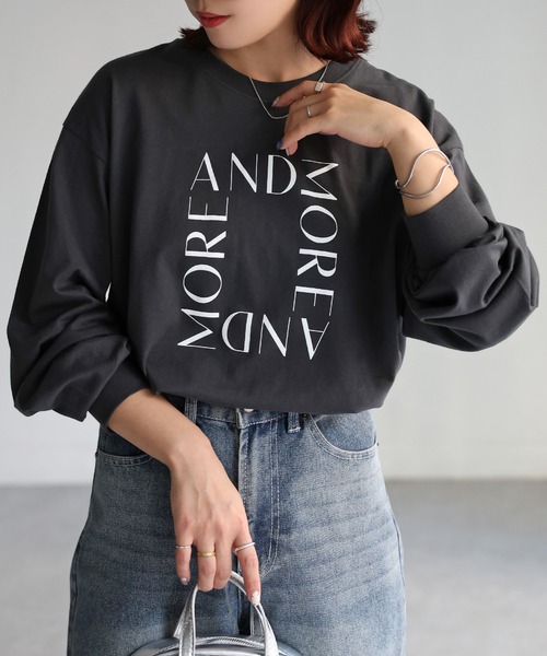 Riberry(リベリー)の「【イージーケア】スクエアロゴプリントロンT(Tシャツ/カットソー・レディース・ホワイト×ブラック/ホワイト×シルバー/グレー系・FREE)」の11枚目の写真