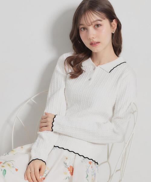 couture brooch(クチュールブローチ)の「【洗える着映え】ビジュー釦ポロニット(ニット/セーター・レディース・ライトグレー/ブラック/オフホワイト・38/36/42)」の22枚目の写真