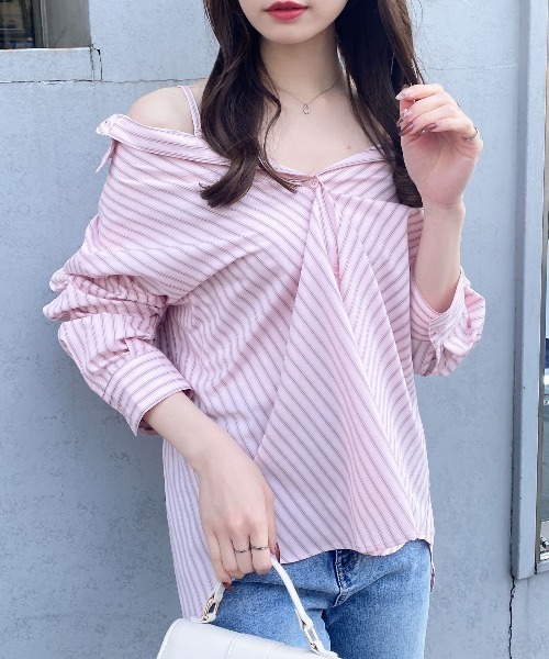 INGNI(イング)の「2Wayオフショルストライプ柄シャツ(シャツ/ブラウス・レディース・サックスブルー/ブルー系1/ベージュ系4/ピンク系9・M)」の4枚目の写真