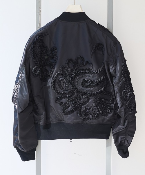 TAAKK(ターク)の「【TAAKK/ターク】MA-1 Blouson(MA-1・メンズ・ブラック/ベージュ・3/2)」の3枚目の写真