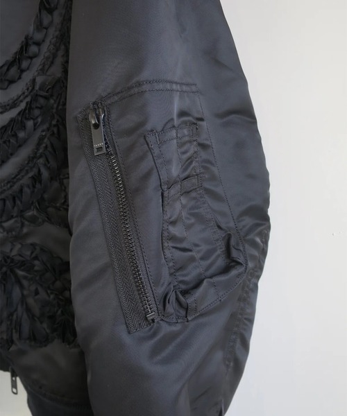 TAAKK(ターク)の「【TAAKK/ターク】MA-1 Blouson(MA-1・メンズ・ブラック/ベージュ・3/2)」の9枚目の写真