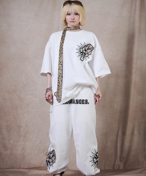 GALFY(ガルフィー)の「【GALFY/ガルフィー】おしゃぶりワンワンTee(Tシャツ/カットソー・メンズ・ホワイト/ブラック/グレイッシュベージュ・M/L/XL)」の16枚目の写真