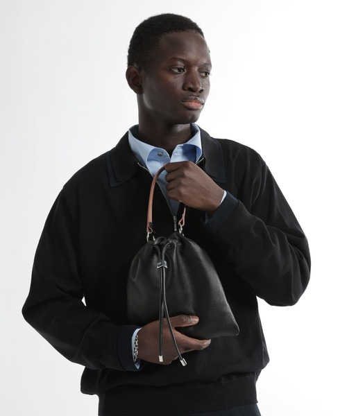 HARE(ハレ)の「レザーキンチャクBAG(HARE)(ショルダーバッグ・メンズ・ブラック・FREE)」の4枚目の写真
