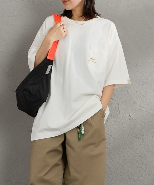 NORDISK（ノルディスク）の「[NORDISK/ノルディスク] 別注 HYGGE バックプリントTシャツ（Tシャツ/カットソー・レディース・ブラック/チャコールグレー/ホワイト・S/XL/L/M）」の18枚目の写真