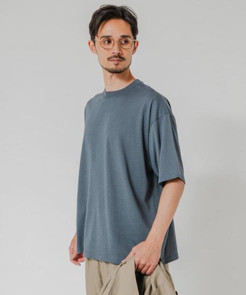 URBAN RESEARCH(アーバンリサーチ)の「HEMP SILK BLEND T-SHIRTS(Tシャツ/カットソー・メンズ・ブルー/ブラック/ブラウン/ネイビー・MEDIUM/LARGE)」の21枚目の写真