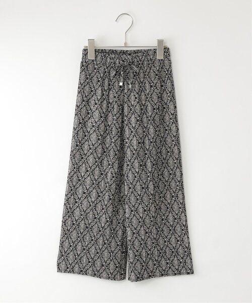 ikka(イッカ)の「【親子おそろい】さらっとプリーツワイドパンツ(120~160cm)(その他パンツ・キッズ・ブラック/オリーブ・140/130/150/120/160)」の8枚目の写真