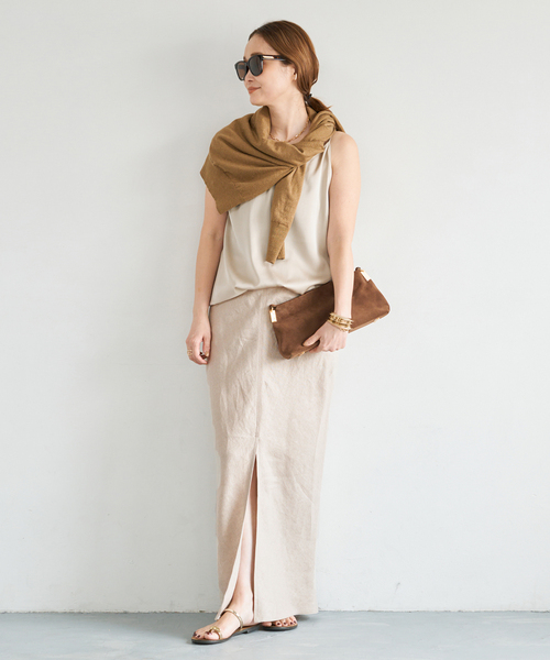 Deuxieme Classe（ドゥーズィエムクラス）の「*BRONZER RICH クルーネックニット（ニット/セーター・レディース・レッド/キャメル・FREE）」の22枚目の写真