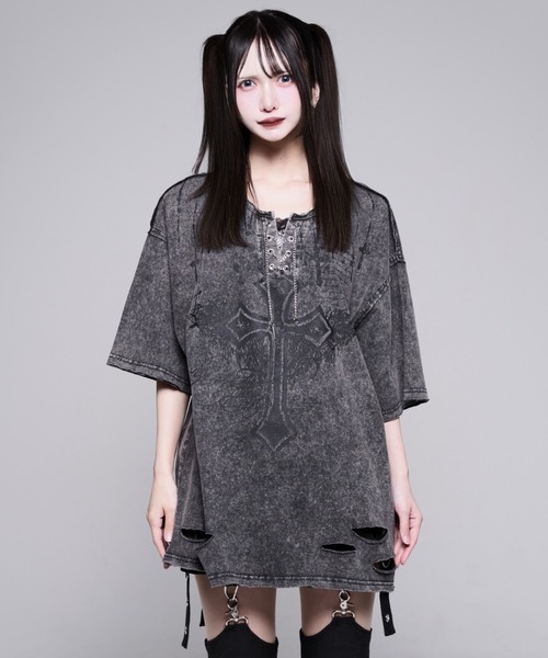 REFLEM(レフレム)の「『REFLEM/レフレム』チェーン編み上げグランジヘンリーTシャツ/ハーフスリーブカットソー(Tシャツ/カットソー・レディース・ブラック/グレー・FREE)」の13枚目の写真