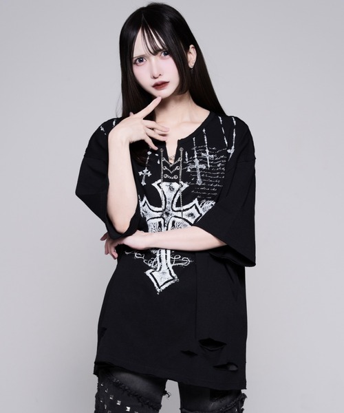 REFLEM(レフレム)の「『REFLEM/レフレム』チェーン編み上げグランジヘンリーTシャツ/ハーフスリーブカットソー(Tシャツ/カットソー・レディース・ブラック/グレー・FREE)」の8枚目の写真
