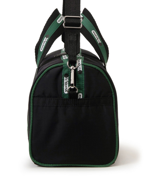 LeSportsac（レスポートサック）の「MED WEB BOSTON ミッドナイトグロウWEB（ショルダーバッグ・レディース・ブラック・FREE）」の2枚目の写真