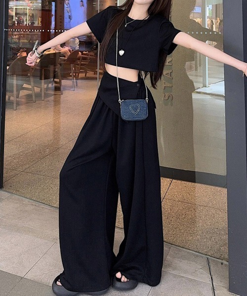 Miniministore(ミニミニストア)の「クロップド丈トップス ワイドパンツセット(セットアップ・レディース・ブラック/グレー・M/L)」の8枚目の写真