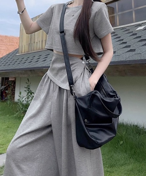 Miniministore(ミニミニストア)の「クロップド丈トップス ワイドパンツセット(セットアップ・レディース・ブラック/グレー・M/L)」の16枚目の写真
