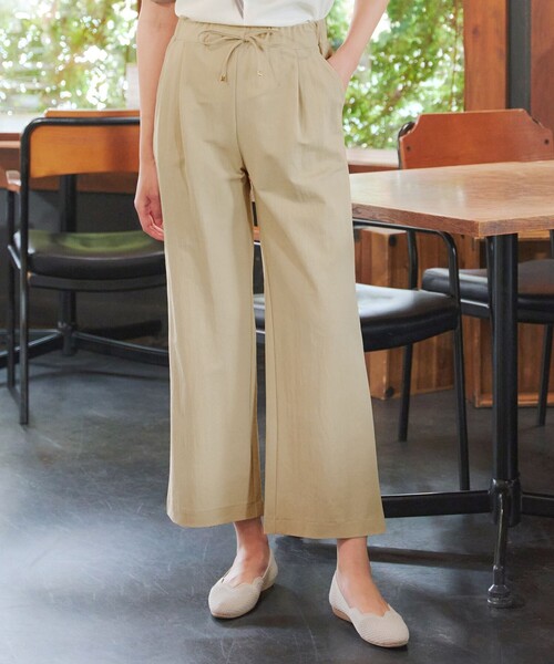 Tiaclasse（ティアクラッセ）の「綿混リンクル加工ワイドパンツ（その他パンツ・レディース・ベージュ/チャコールグレー/ブラック・XXL/XL）」の15枚目の写真
