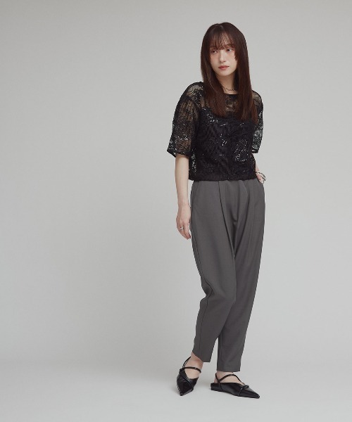 W:Huku(フーク)の「【W:Huku / シルキーサマーツイル】接触冷感 テーパード ラップ スラックス パンツ / Silky Summer Twill Tapered Wrap Pants(その他パンツ・レディース・ブラック/ベージュ/グレー・L/M)」の8枚目の写真