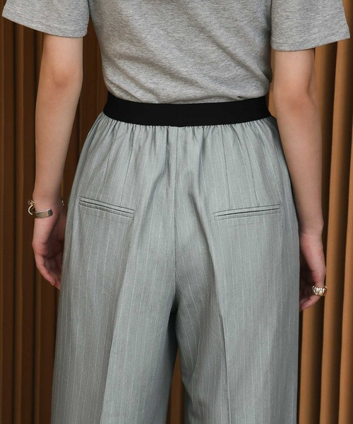 ELFRANK(エルフランク)の「ハイウエストピンストライプタックワイドパンツ(ウエストゴム)【洗える】(その他パンツ・レディース・グレー系その他/ベージュ系その他・L/M/S)」の22枚目の写真